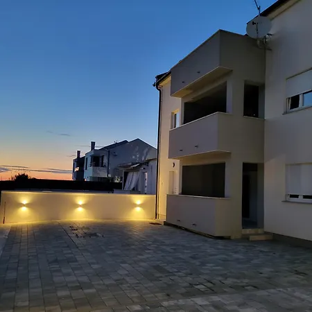 Apartamento New Family Franka, Sabunike Privlaka (Zadar)