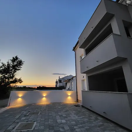 New Family Franka, Sabunike Apartamento Privlaka (Zadar)