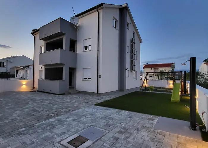 Apartman New Family Franka, Sabunike